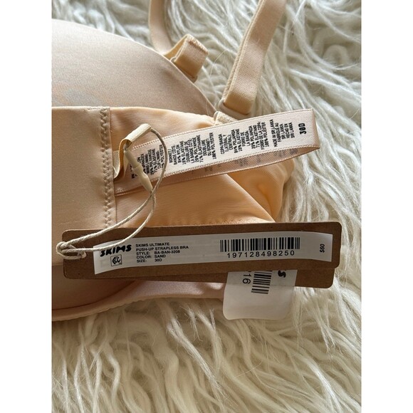 Skims Ultimate Push Up Strapless Bra Sand Size 30D - Picture 6 of 6